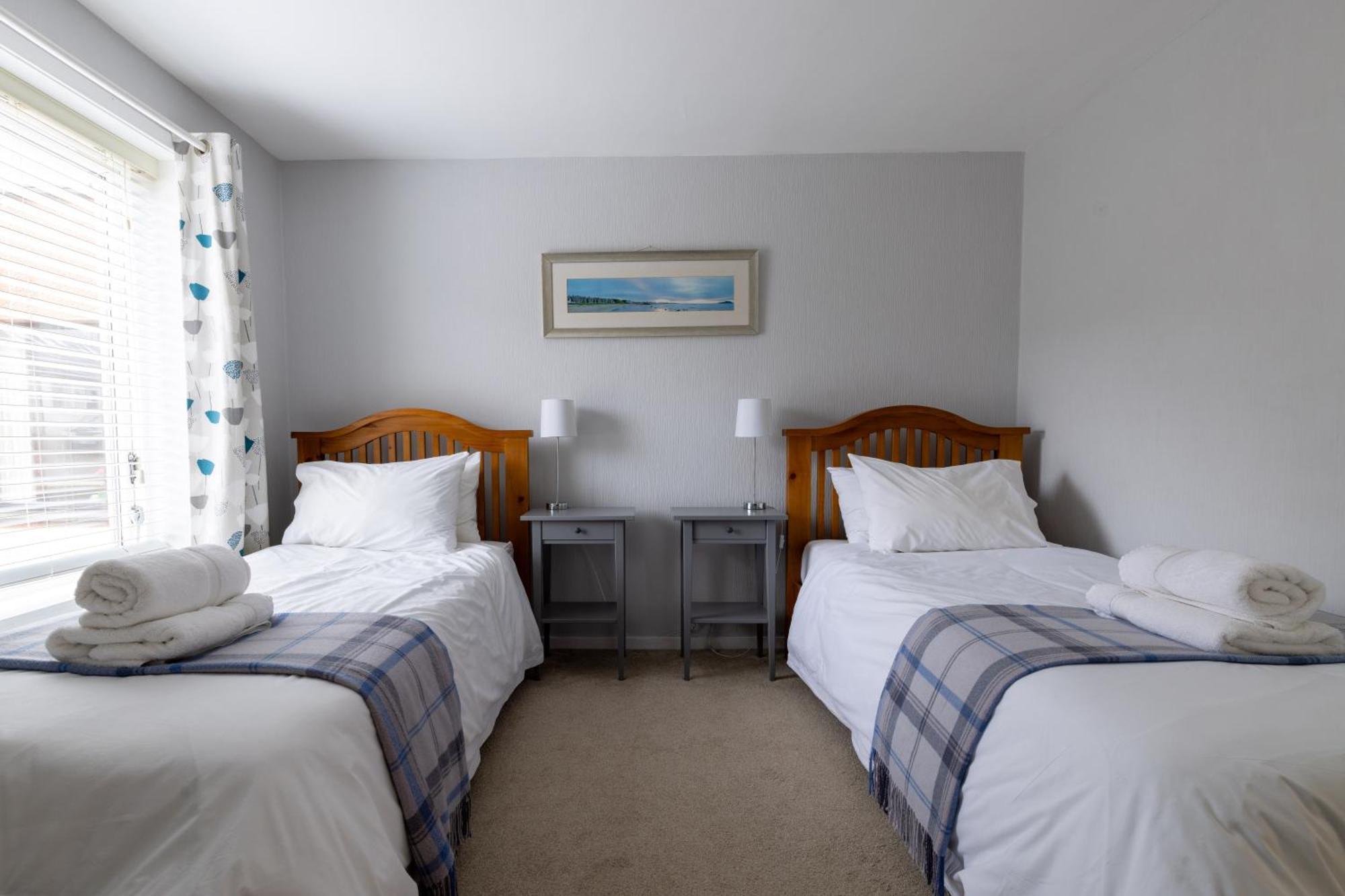 Stouts Court Apartment Lerwick Exteriör bild